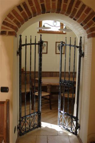 Locanda Borgo Chiese Castel Condino Екстер'єр фото