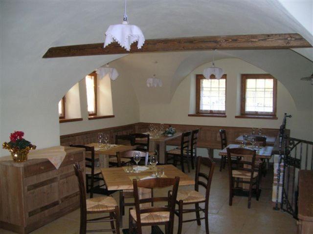 Locanda Borgo Chiese Castel Condino Екстер'єр фото